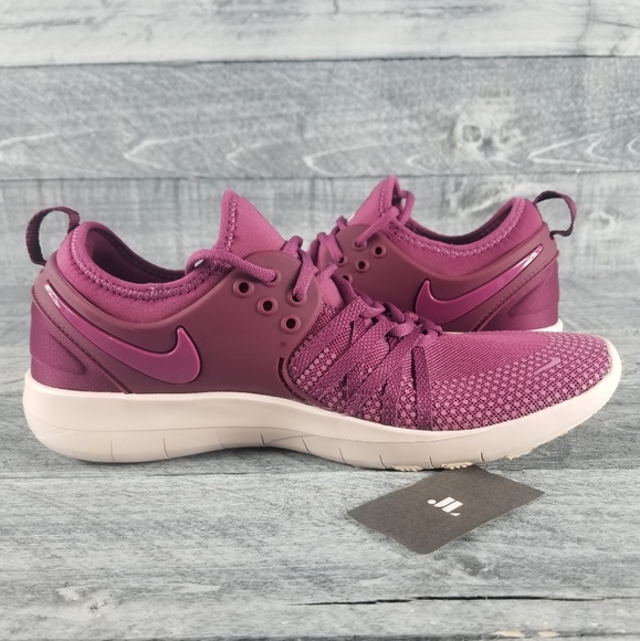 New Nike Free Tr 7 - Picture 4 of 6